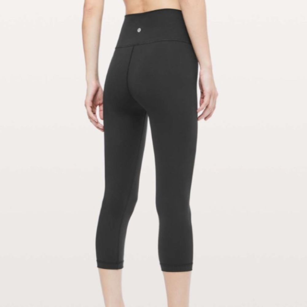 Lululemon | Black Wunder Under Crop Leggings